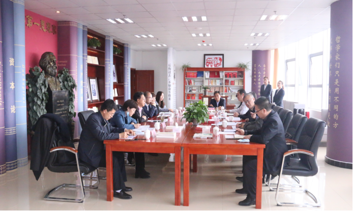 省總工會黨組書記、常務(wù)副主席陳志忠一行蒞臨省物產(chǎn)集團(tuán)調(diào)研企業(yè)復(fù)工復(fù)產(chǎn)情況